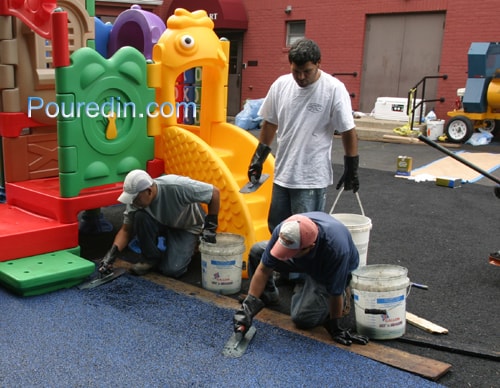 playground rubber install team